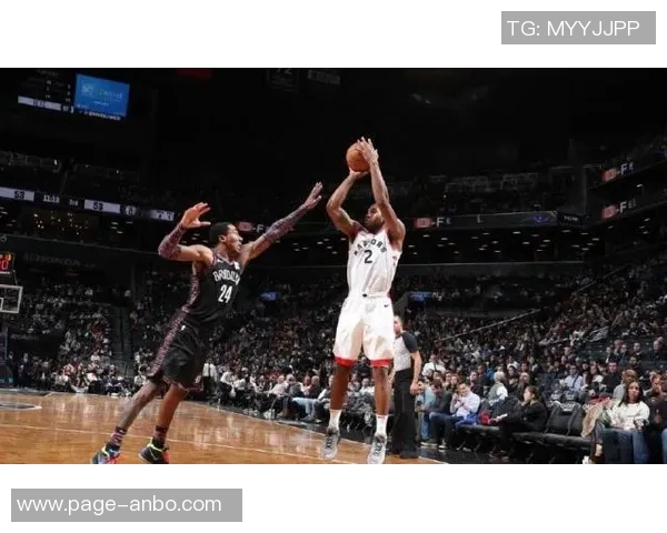 掘金队在加时赛中逆转胜利更衣室内欢庆艰难胜利的喜悦时刻